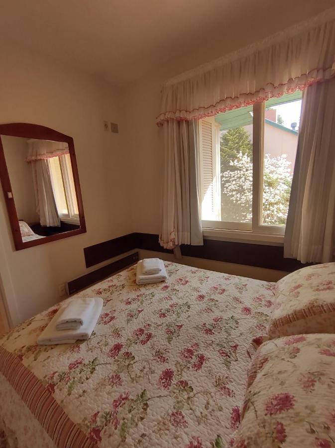 Agradavel Apt 2Quartos Para Familia Prox Ao Lago Negro - 4 Min Do Centro- Com Churrasqueira غرامادو المظهر الخارجي الصورة